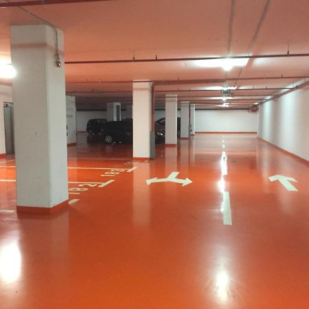 Studio Apartman Krila Wings- Parking In Garage Загреб Екстериор снимка