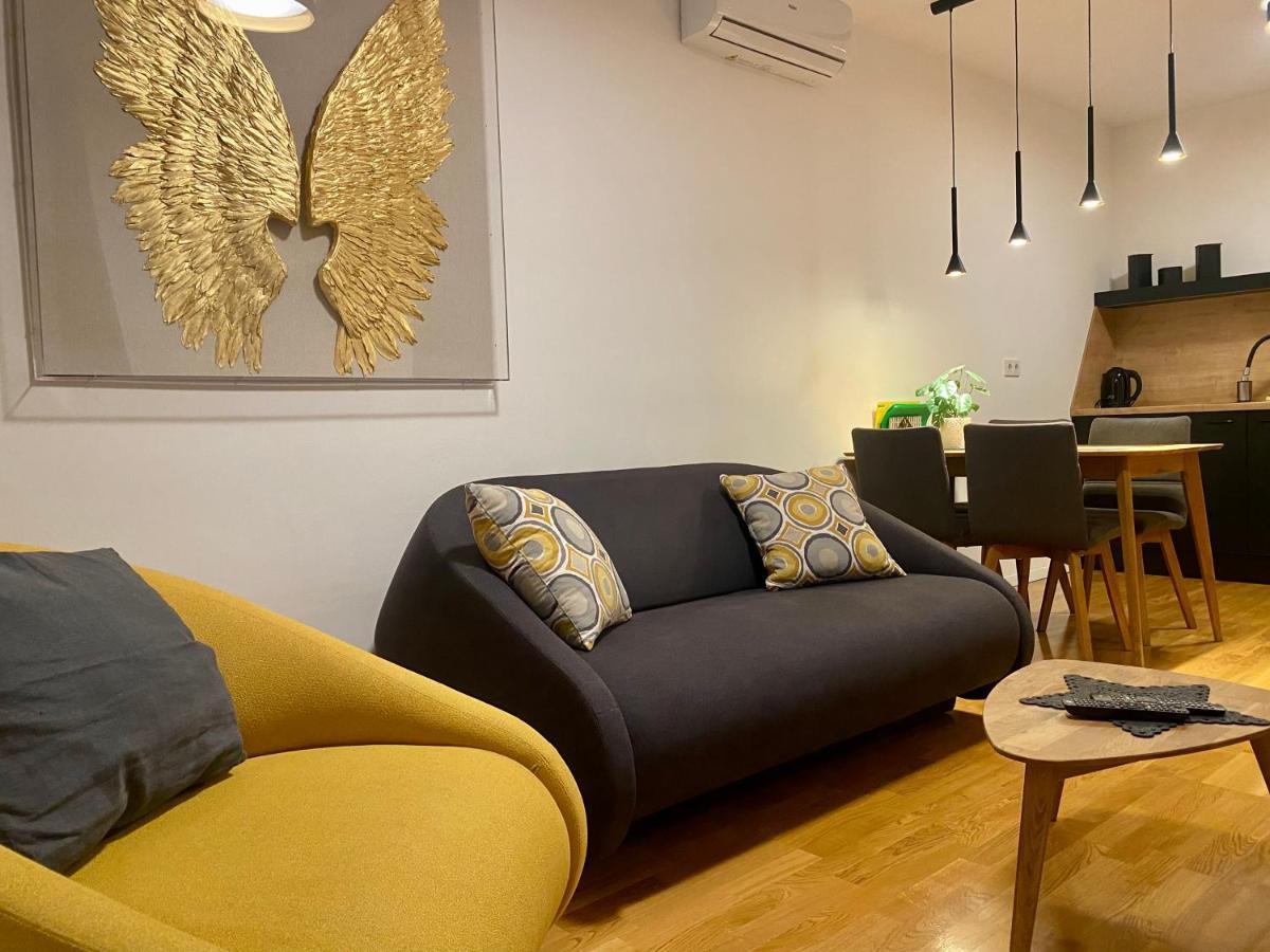 Studio Apartman Krila Wings- Parking In Garage Загреб Екстериор снимка