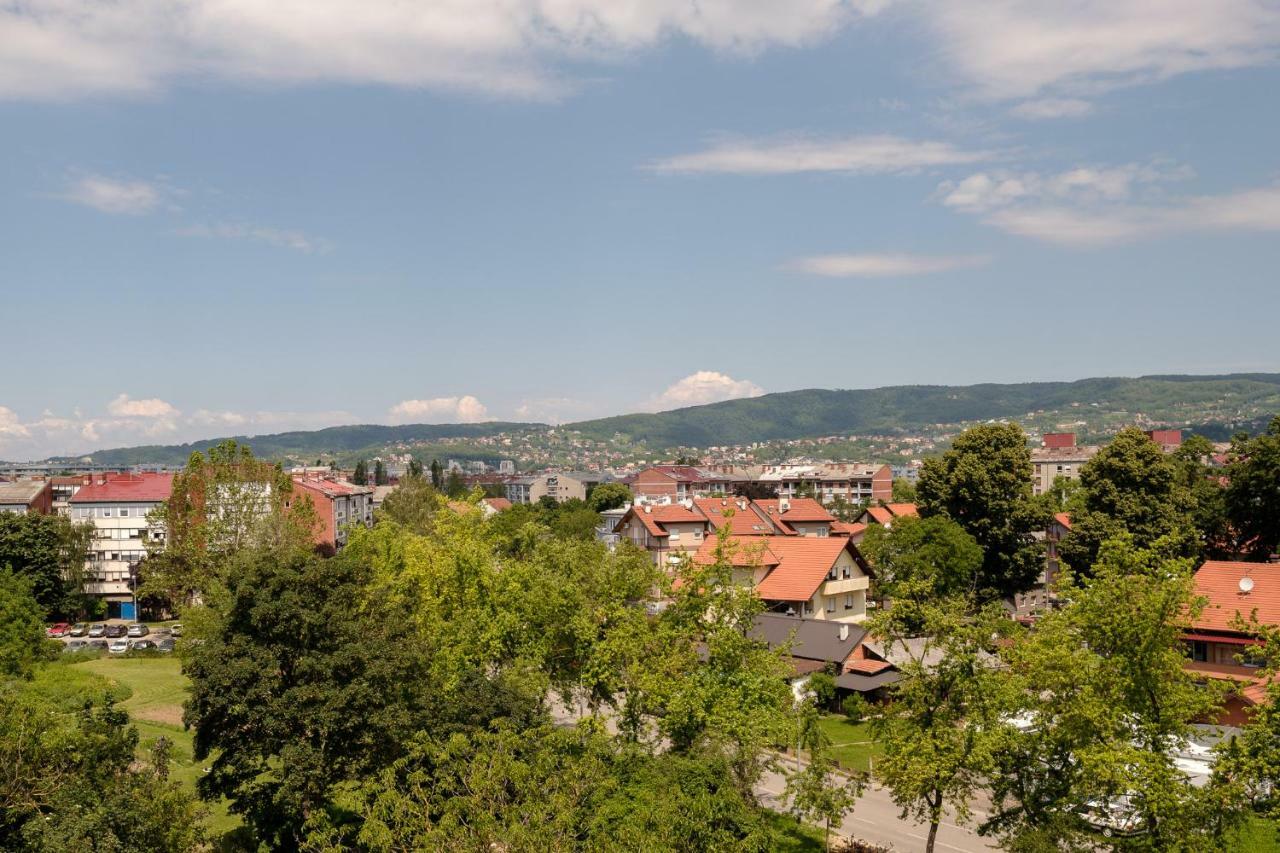 Studio Apartman Krila Wings- Parking In Garage Загреб Екстериор снимка
